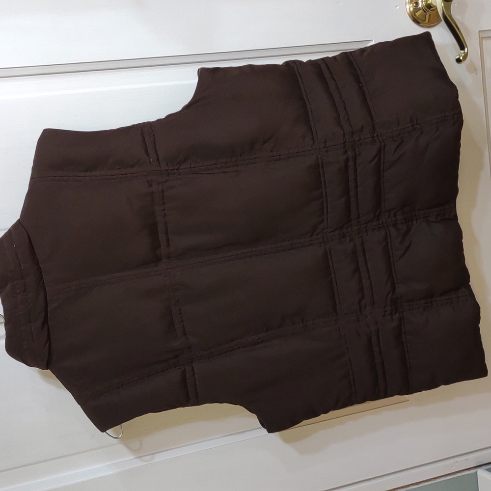 Brown Vest - Picture 2 of 6